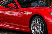 有人认为这辆2007款Ferrari599GTB不够好进行了重大修改