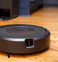 亚马逊给Roomba留下了一大堆乱七八糟的东西需要清理