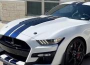 福特野马ShelbyGT500狂野但狂野程度不足以打破赛道上的任何记录